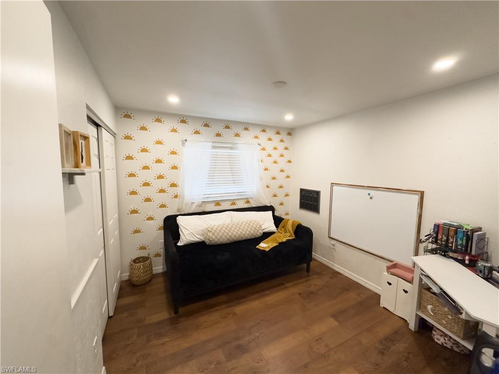 PALM SPRINGS ESTATES - Residential