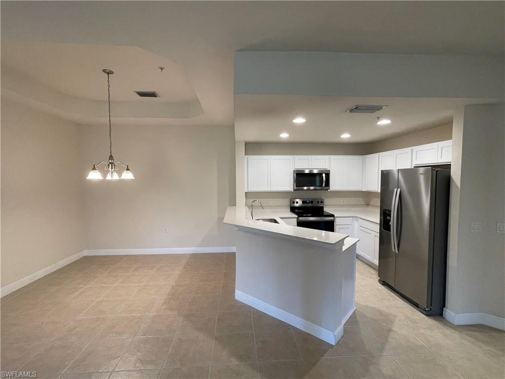 ISLES OF PORTO VISTA - Residential Lease