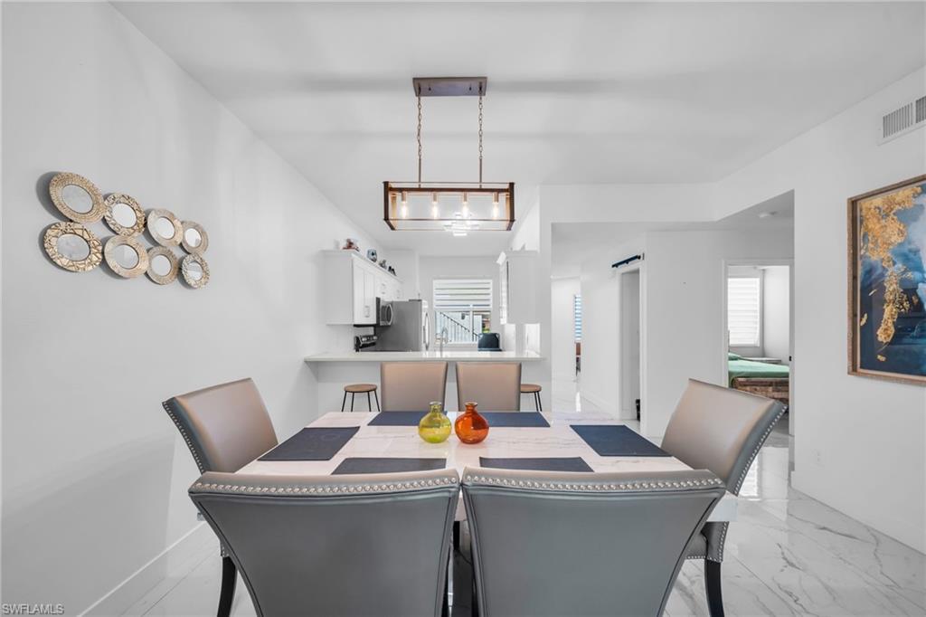 FAIRWAYS I - Residential Lease