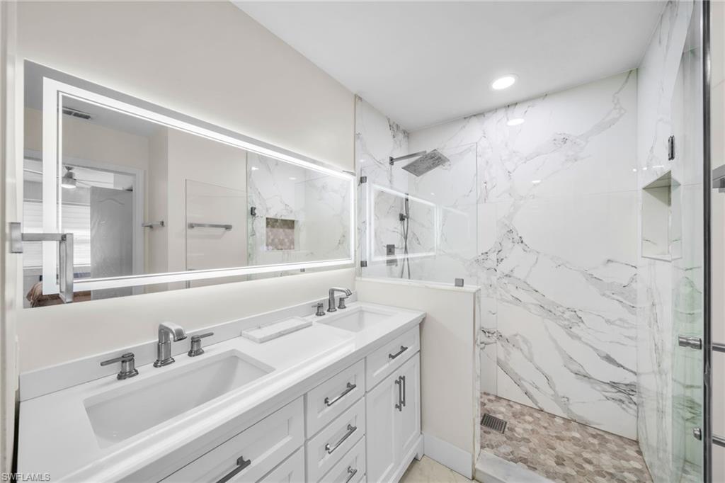 FAIRWAYS I - Residential Lease