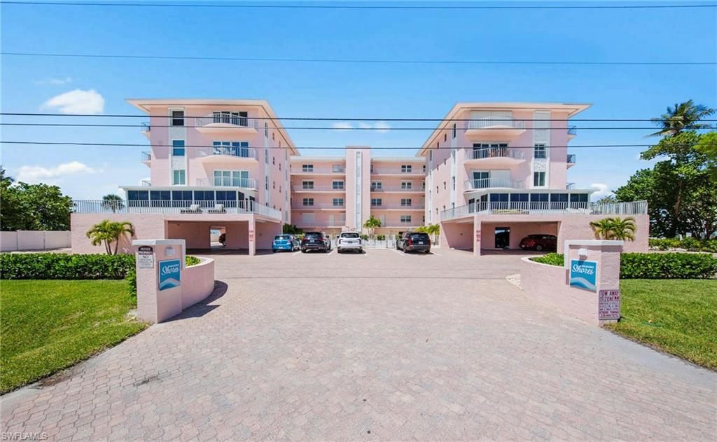 Photo of 26236 Hickory BLVD #1, BONITA SPRINGS, FL 34134 (MLS # 226017001)