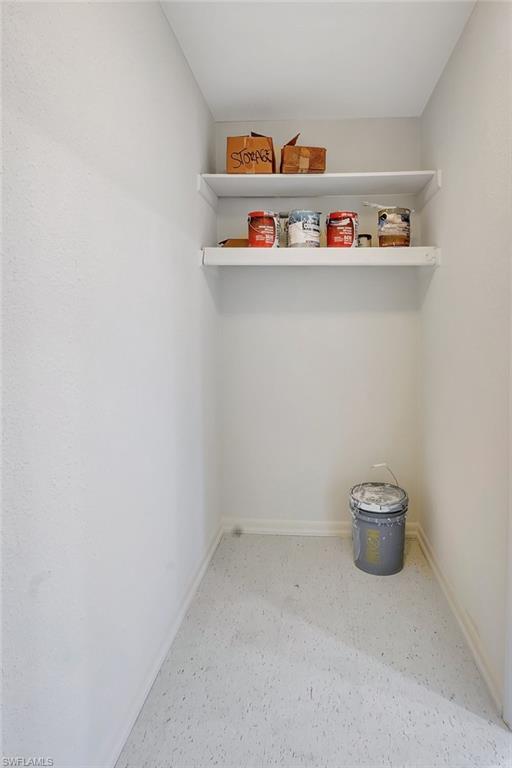 CYPRESS LAKES MANOR NORTH - Residential Lease