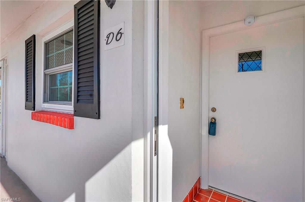 CYPRESS LAKES MANOR NORTH - Residential Lease