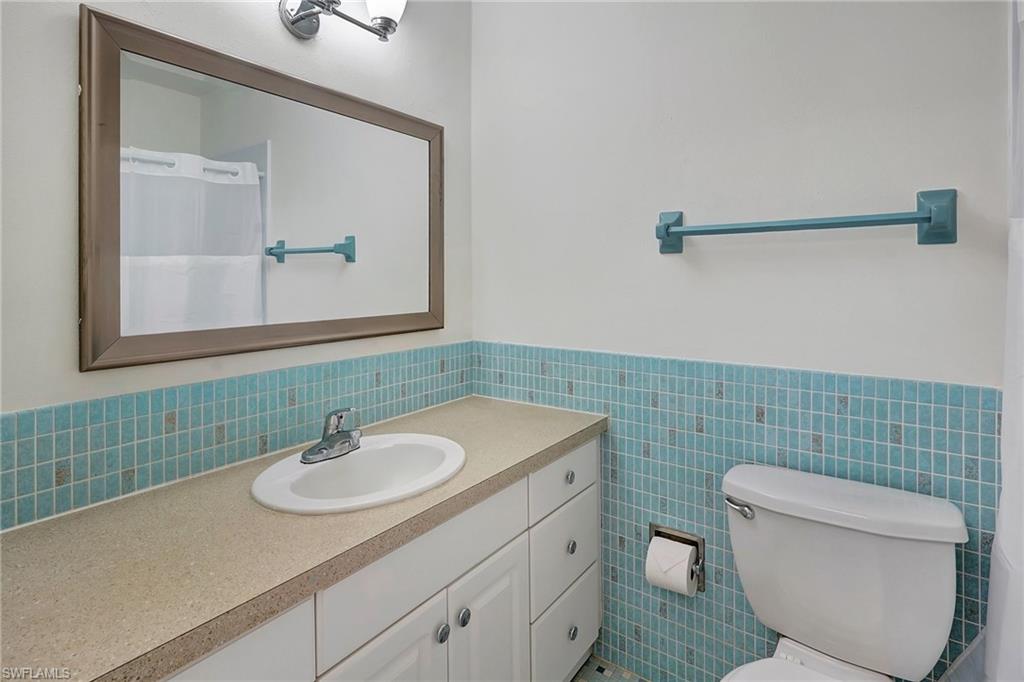 CYPRESS LAKES MANOR NORTH - Residential Lease