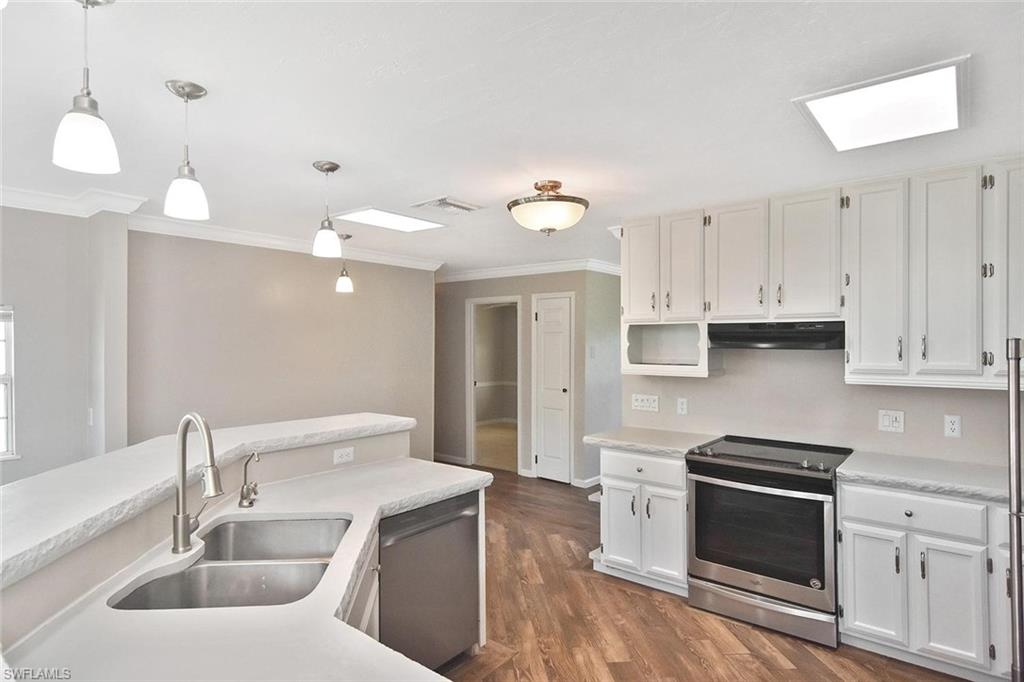 GOLDEN GATE CITY - Residential