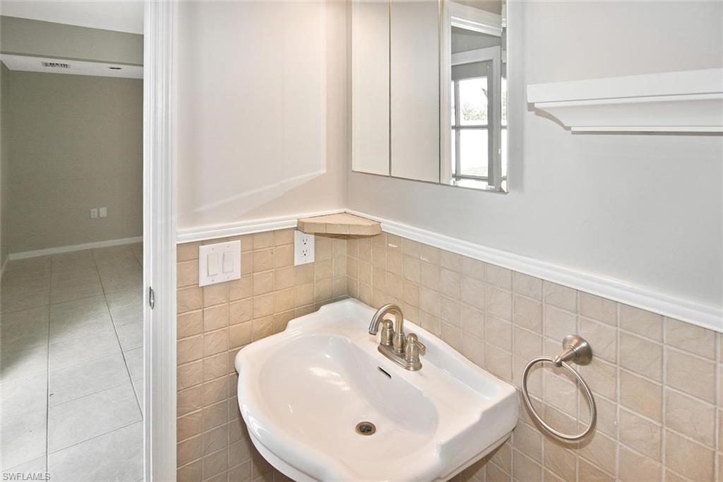 GOLDEN GATE CITY - Residential