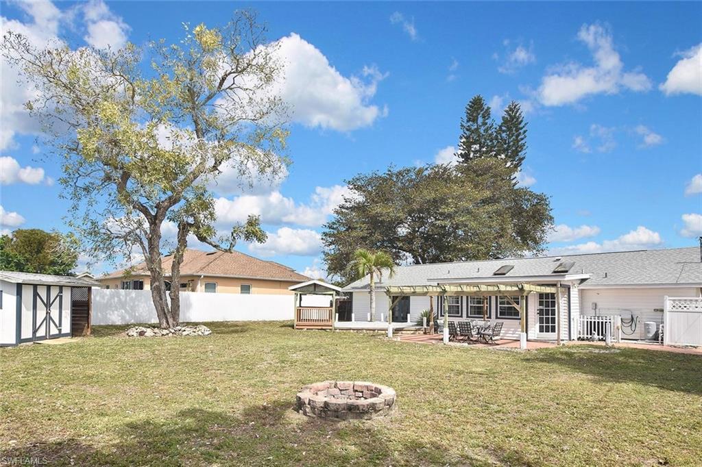 GOLDEN GATE CITY - Residential