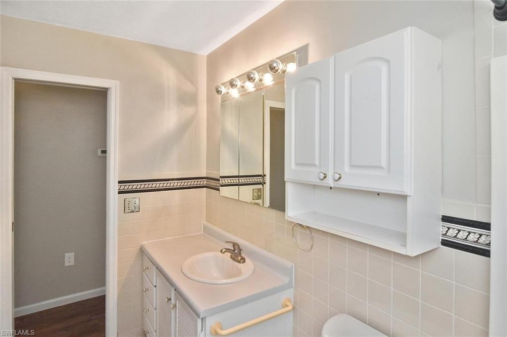 GOLDEN GATE CITY - Residential