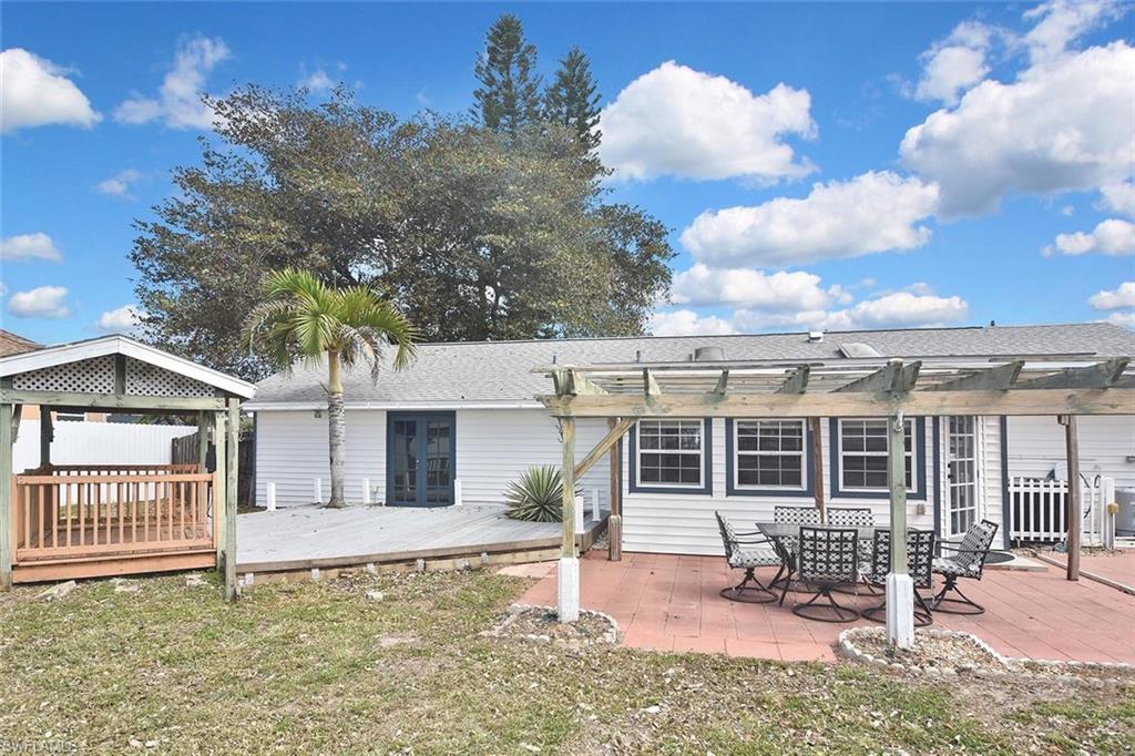 GOLDEN GATE CITY - Residential