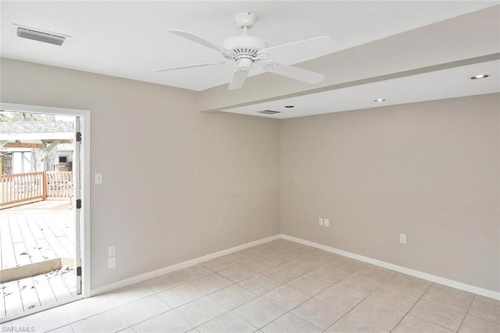 GOLDEN GATE CITY - Residential