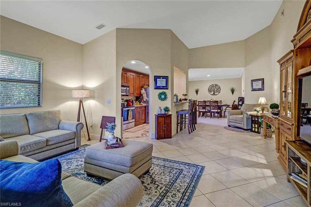 SERRANO - Residential