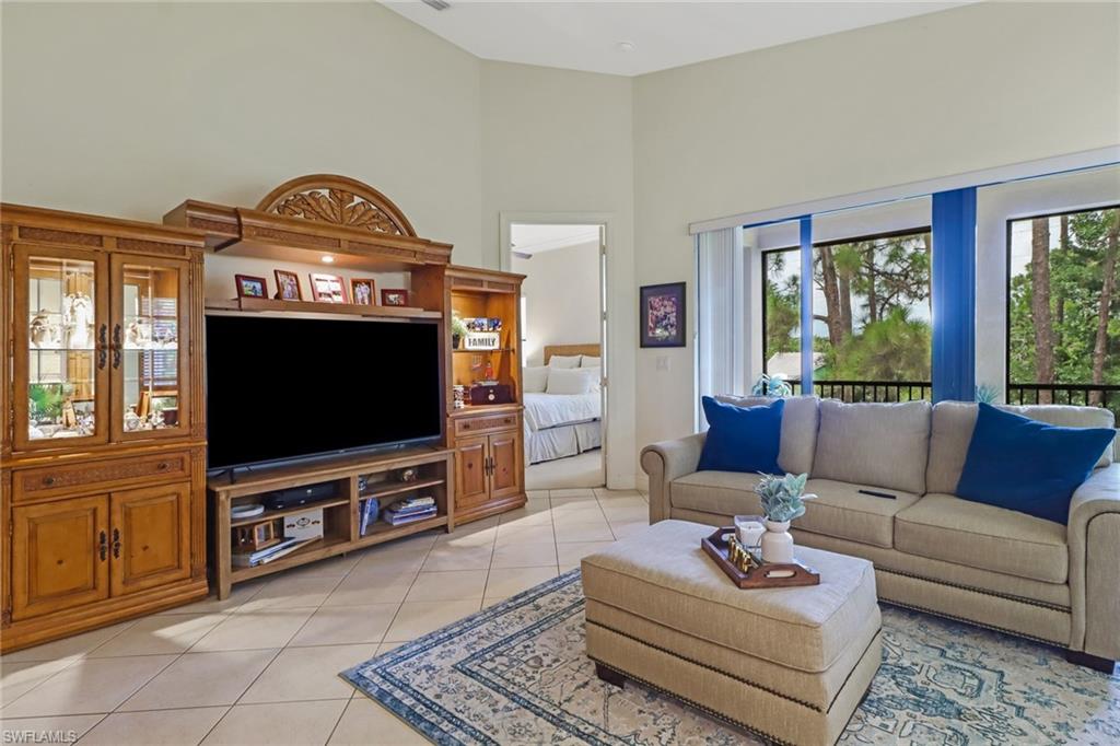 SERRANO - Residential