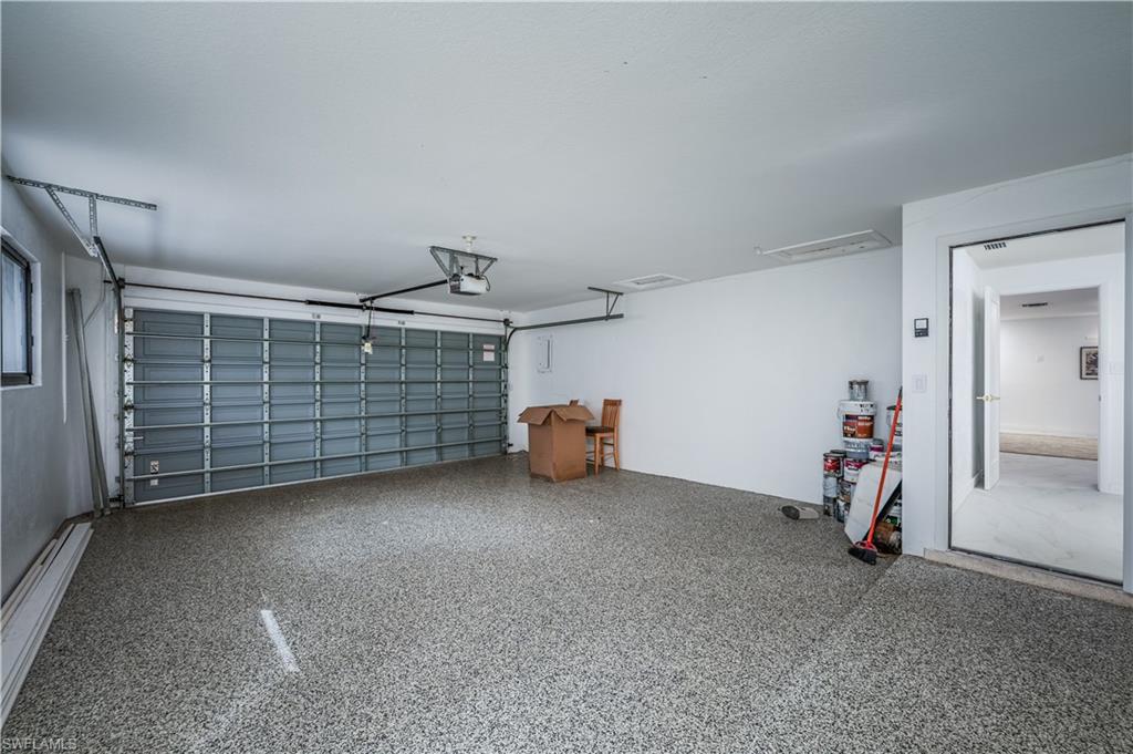 CHARLOTTE PARK - Residential Lease