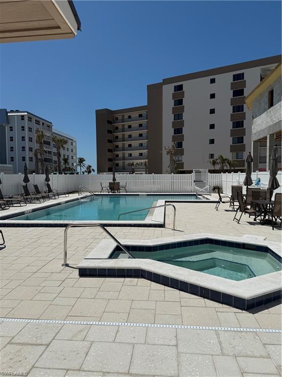 2532 Estero BLVD 607