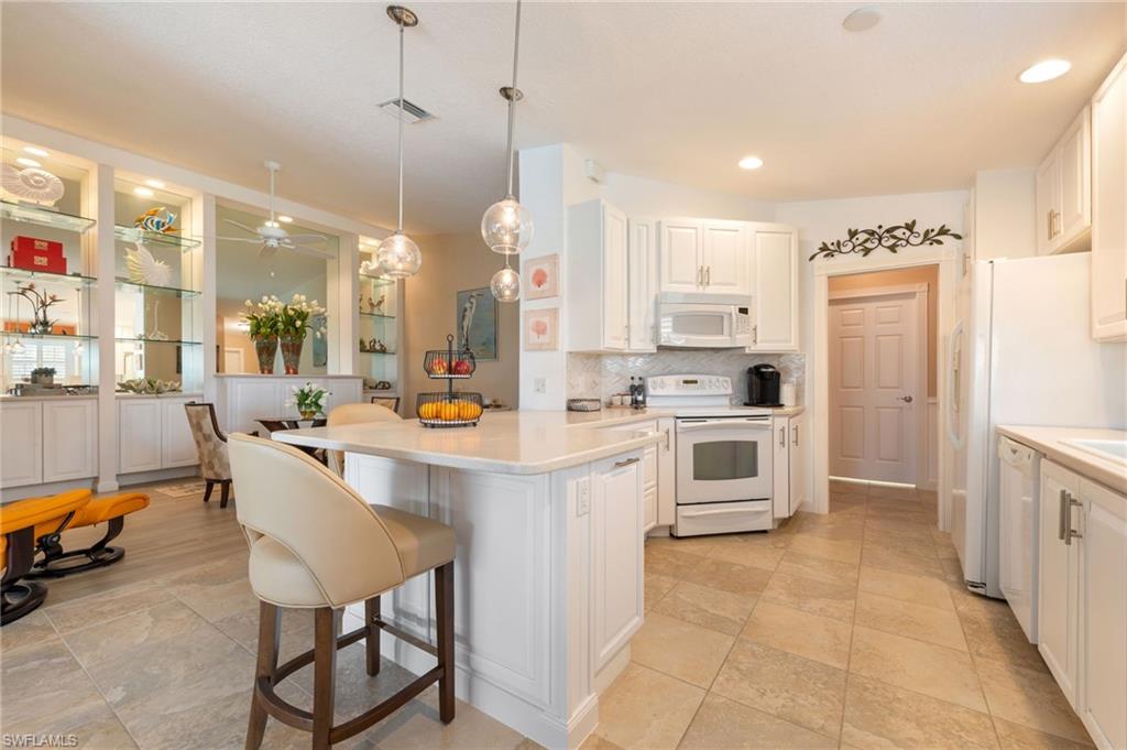 VILLAGE WALK OF BONITA SPRINGS - Residential