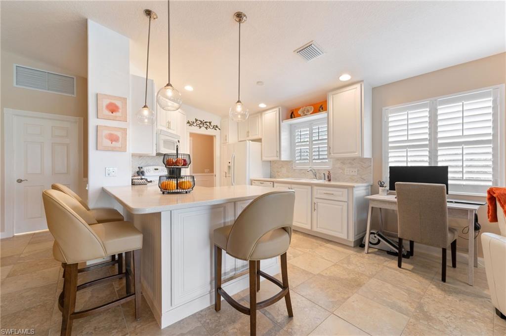 VILLAGE WALK OF BONITA SPRINGS - Residential