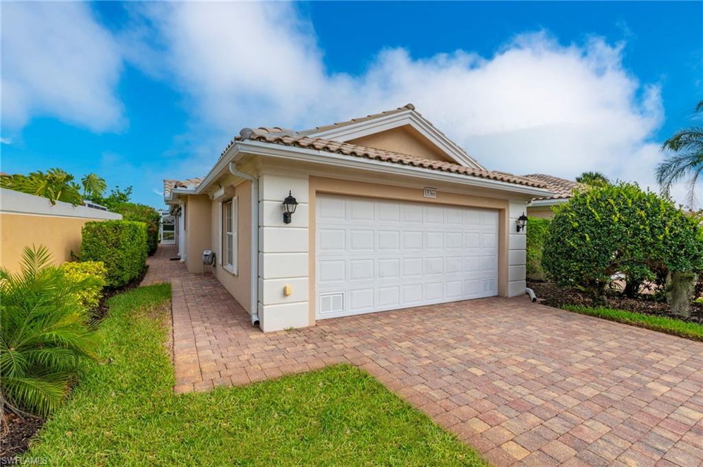 VILLAGE WALK OF BONITA SPRINGS - Residential