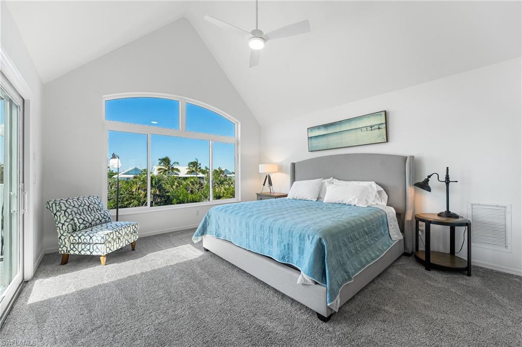 LONG ACRE LAKE - Residential