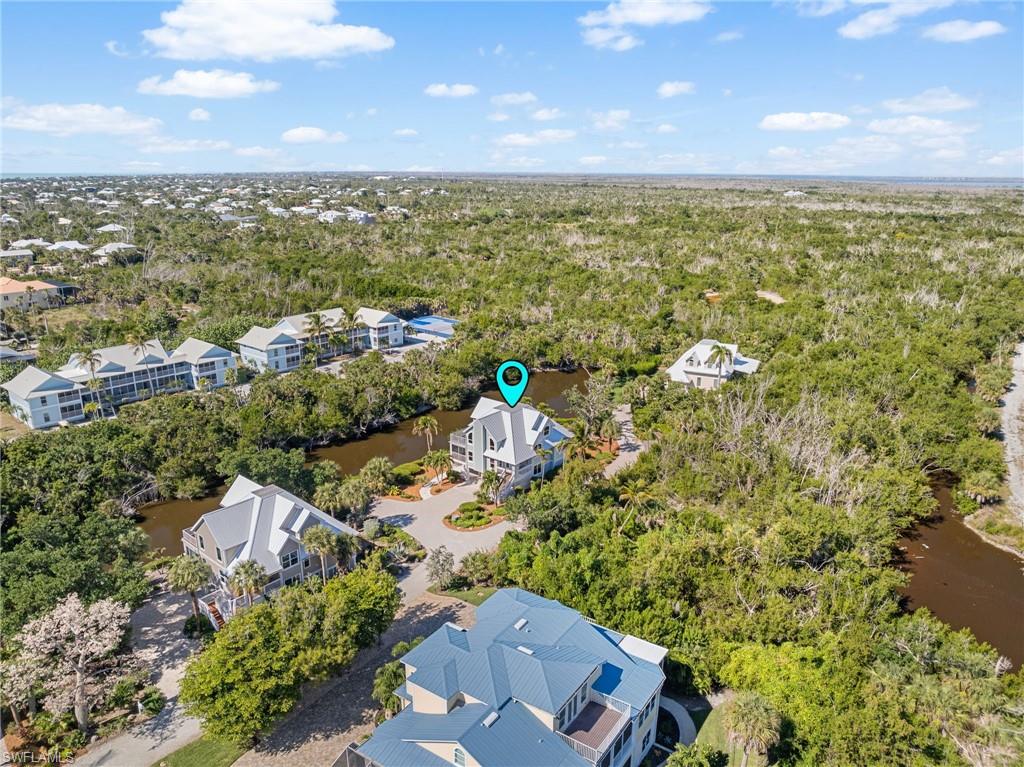 LONG ACRE LAKE - Residential