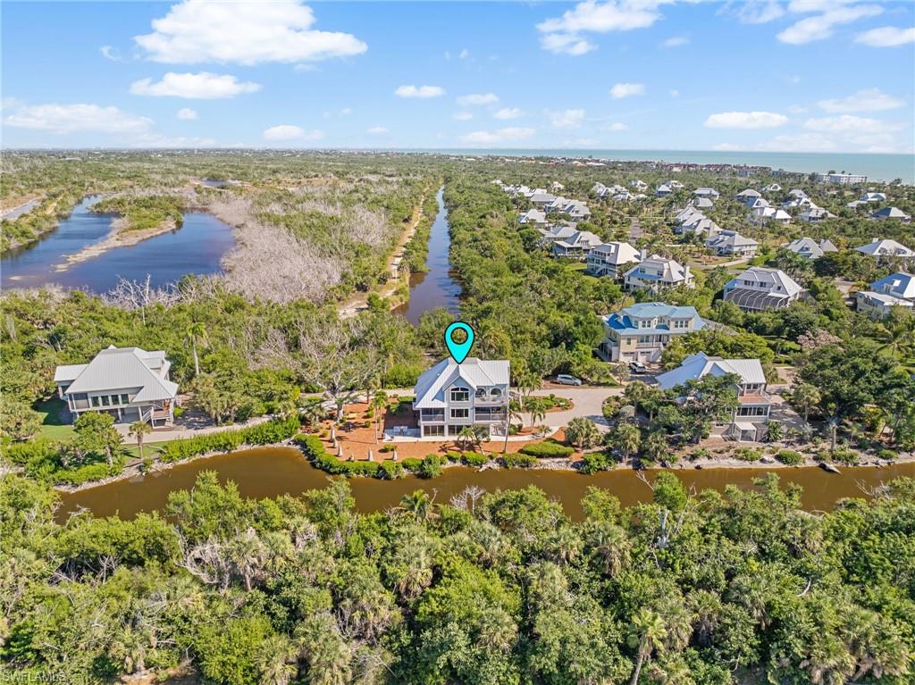 LONG ACRE LAKE - Residential