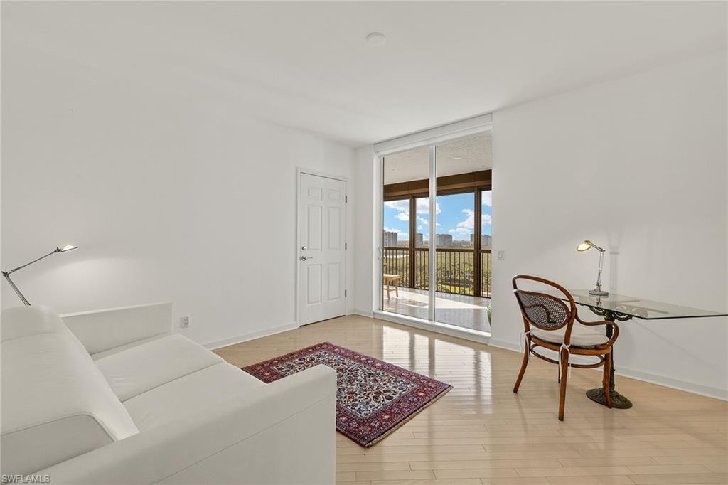 BILTMORE AT BAY COLONY - Residential