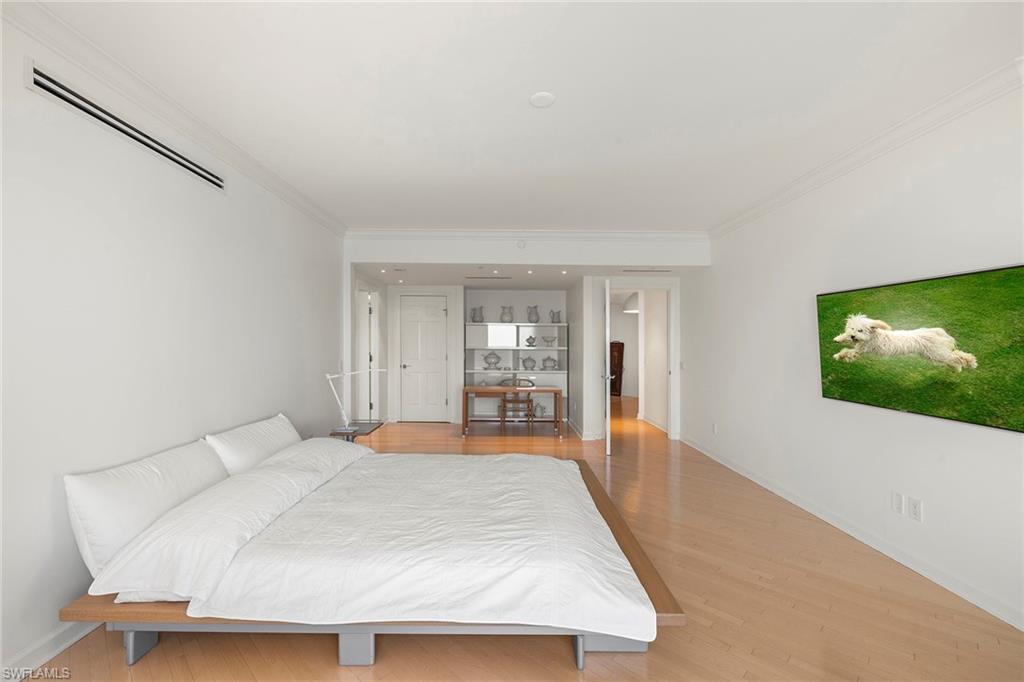 BILTMORE AT BAY COLONY - Residential