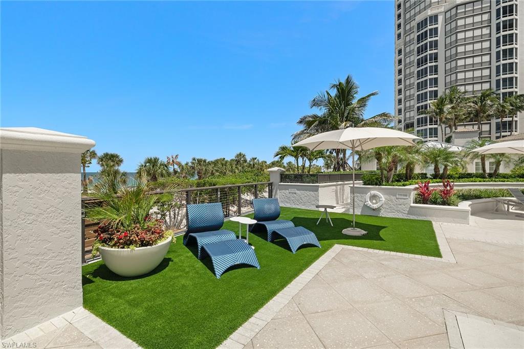 BILTMORE AT BAY COLONY - Residential