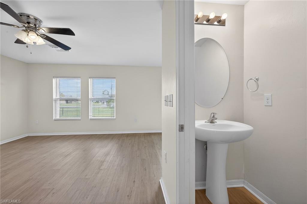 CAPE CORAL - Residential Lease