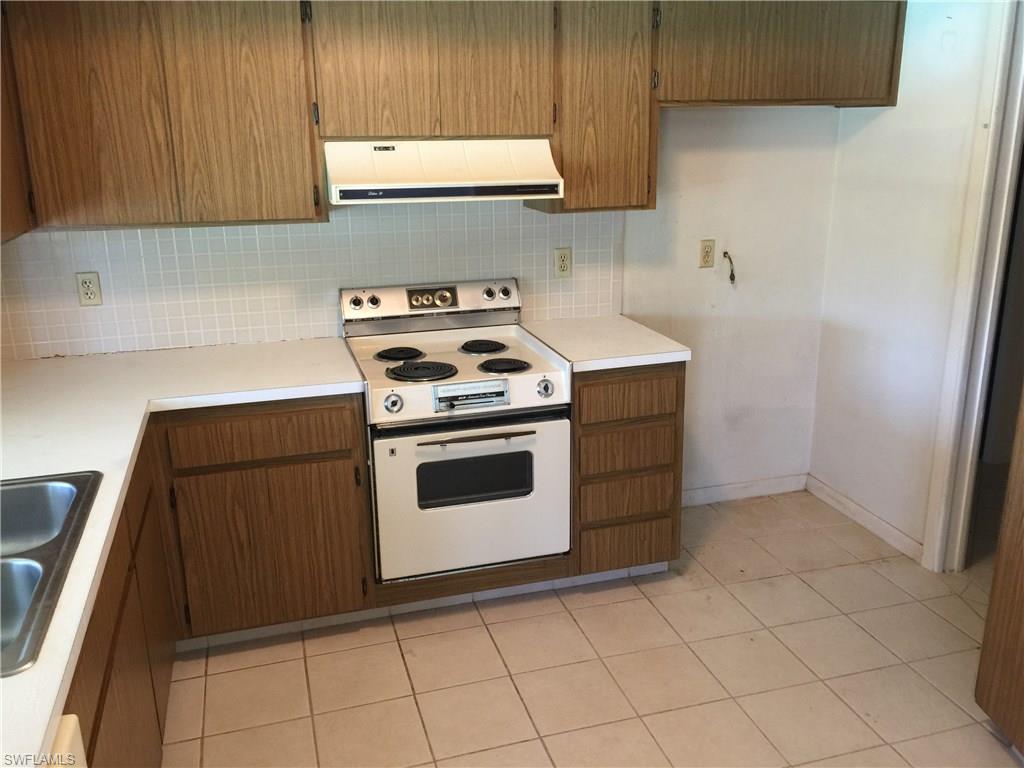 LAKEWOOD - Residential