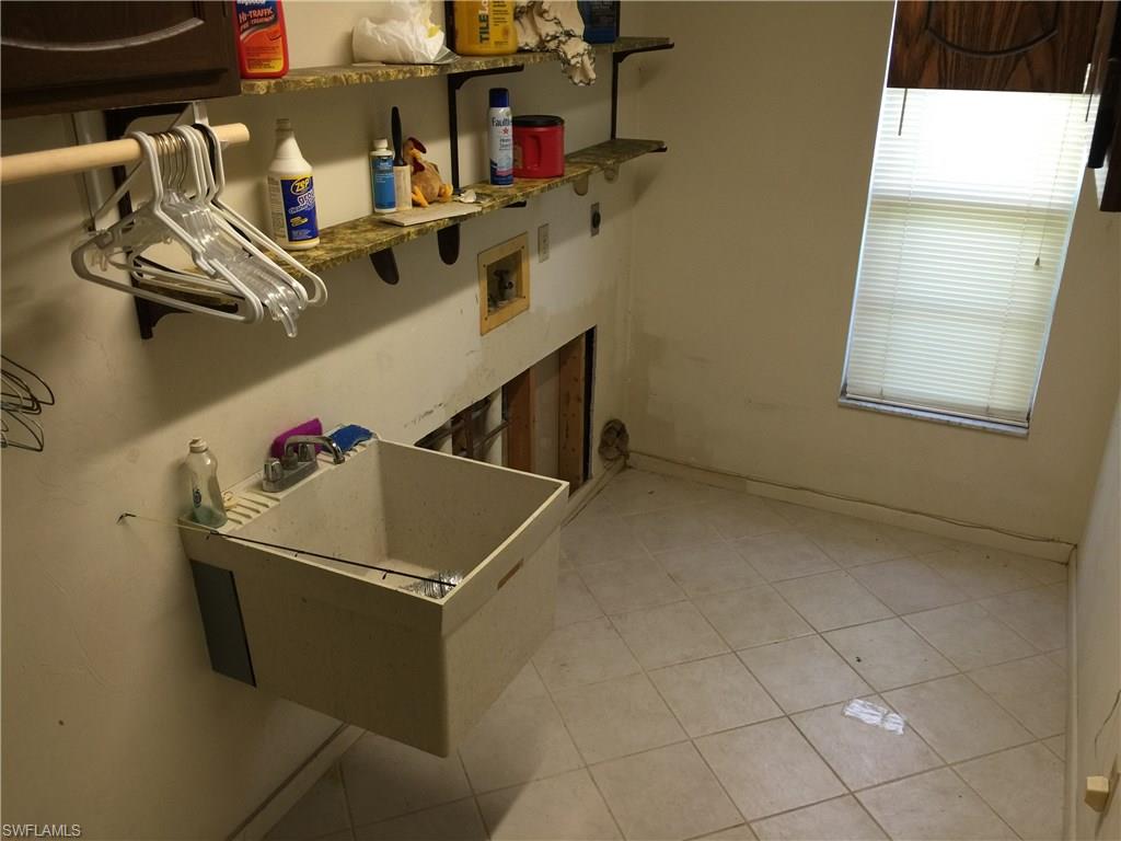 LAKEWOOD - Residential