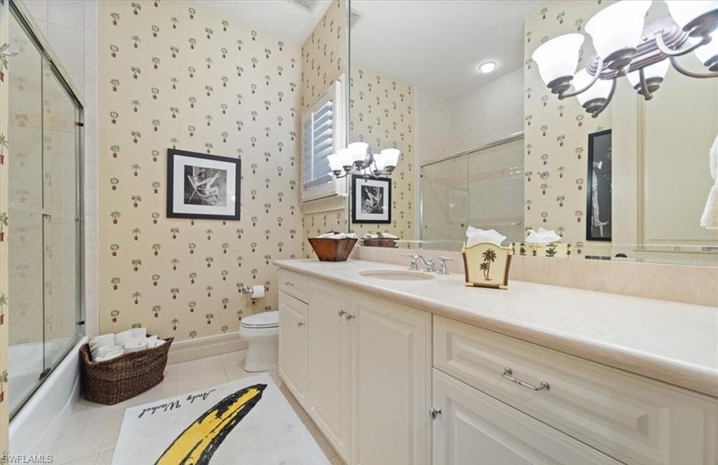 AQUALANE SHORES - Residential Lease