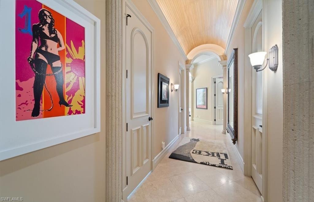 AQUALANE SHORES - Residential Lease