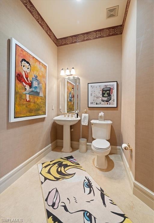 AQUALANE SHORES - Residential Lease