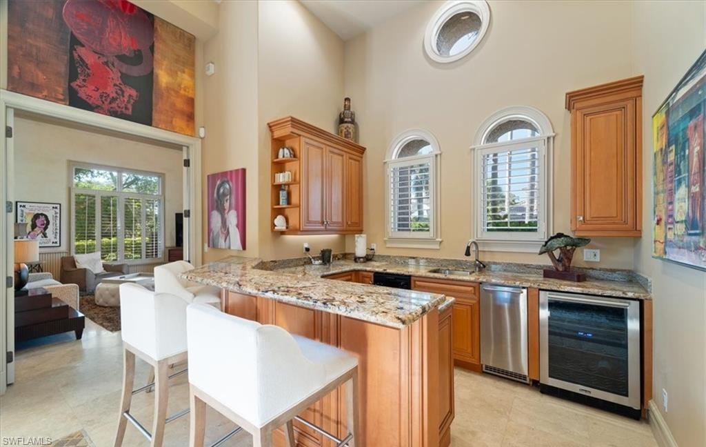 AQUALANE SHORES - Residential Lease