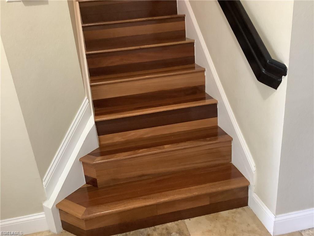 OLYMPIA POINTE - Residential