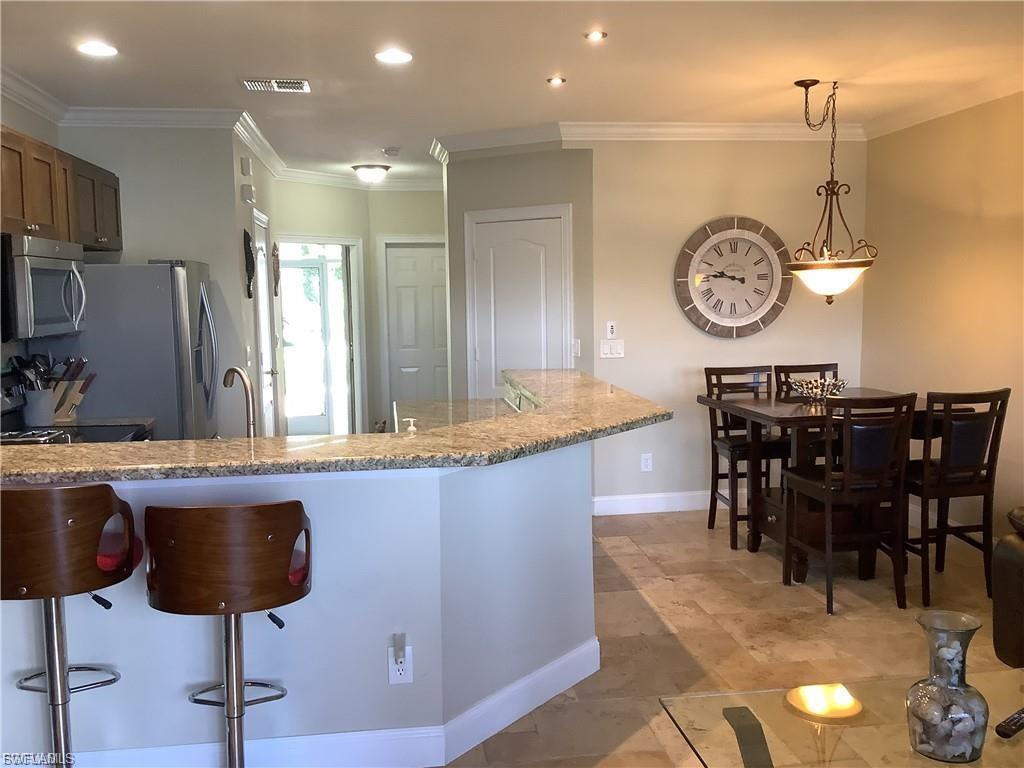 OLYMPIA POINTE - Residential