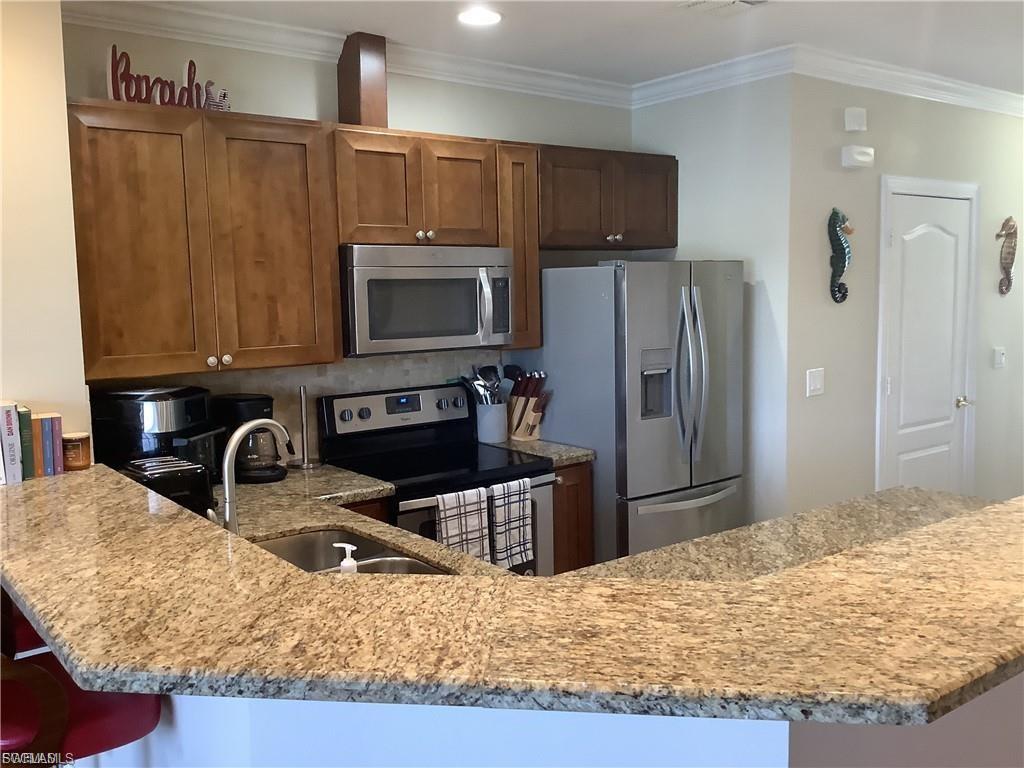 OLYMPIA POINTE - Residential