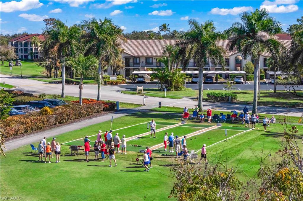 COUNTRY CLUB VILLAGE - Residential