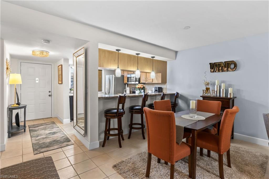 COUNTRY CLUB VILLAGE - Residential