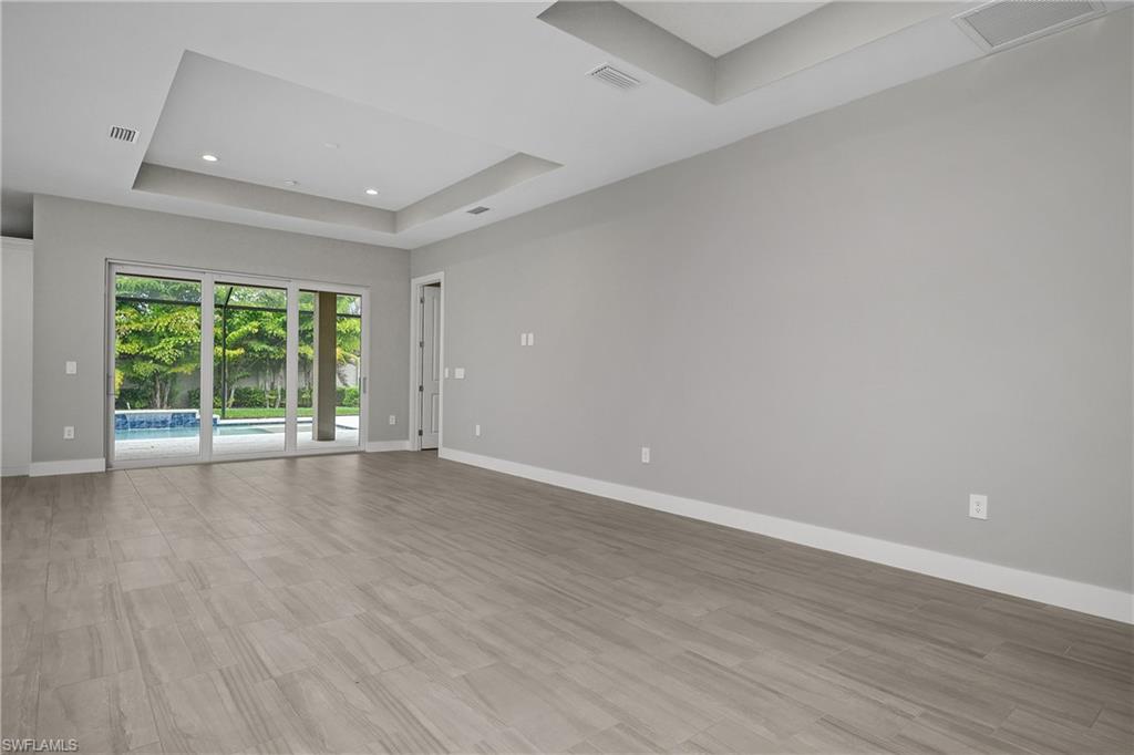 SAPPHIRE COVE - Residential