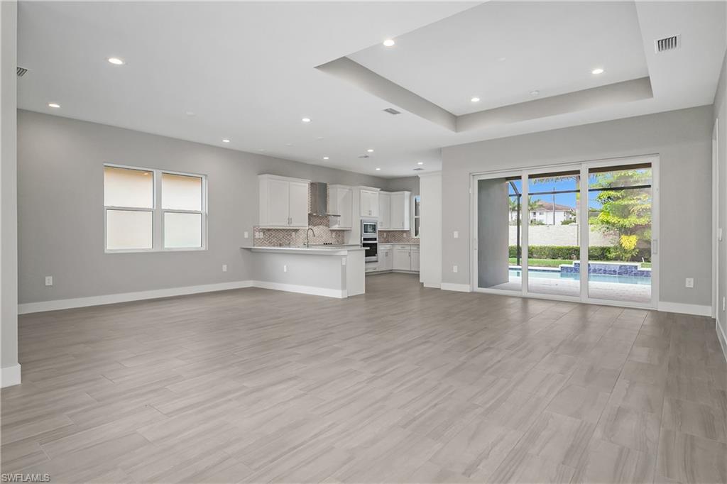 SAPPHIRE COVE - Residential