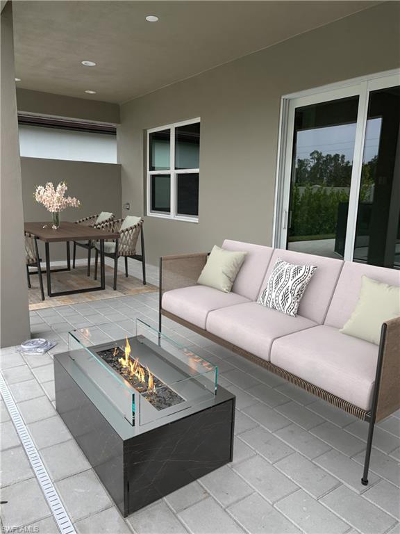 SAPPHIRE COVE - Residential