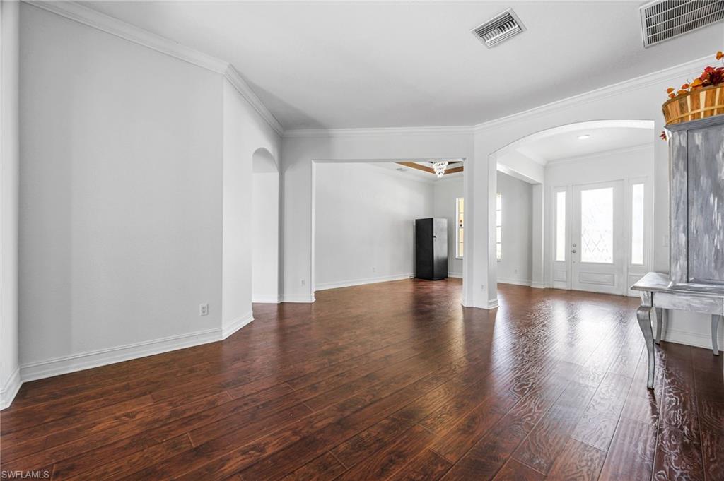 WINDWOOD - Residential