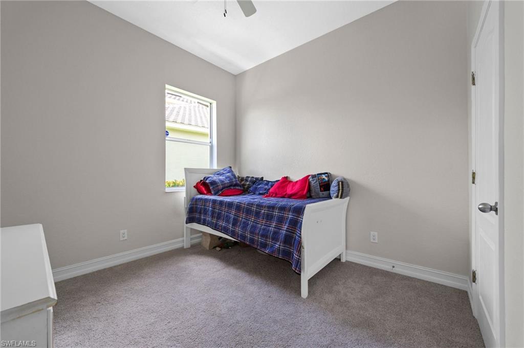 WINDWOOD - Residential