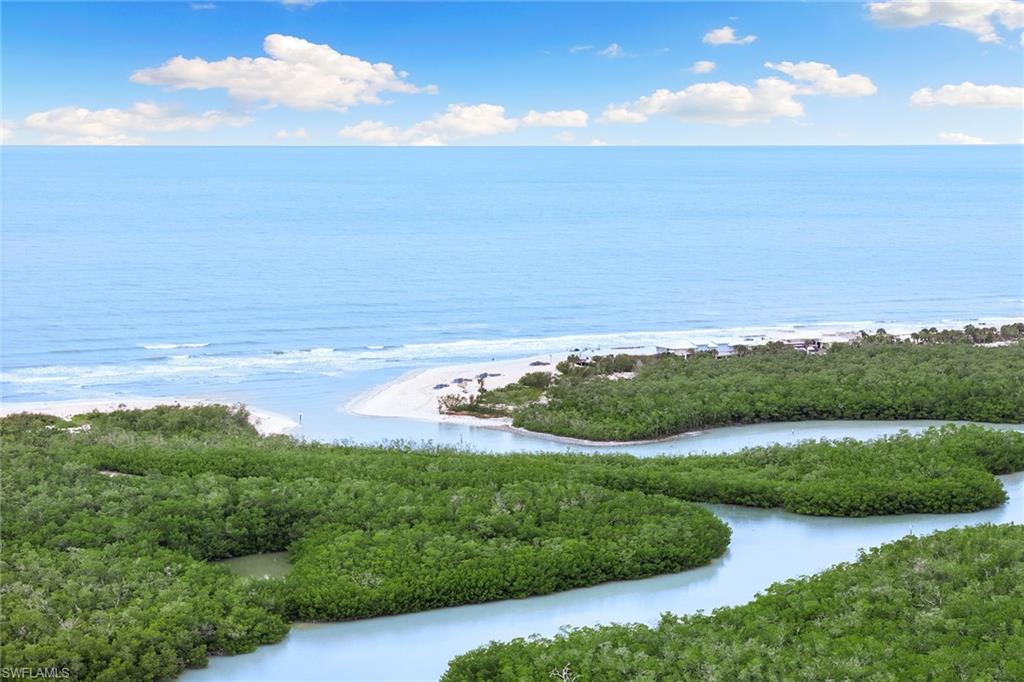 CHANTECLAIR MANOR - Residential