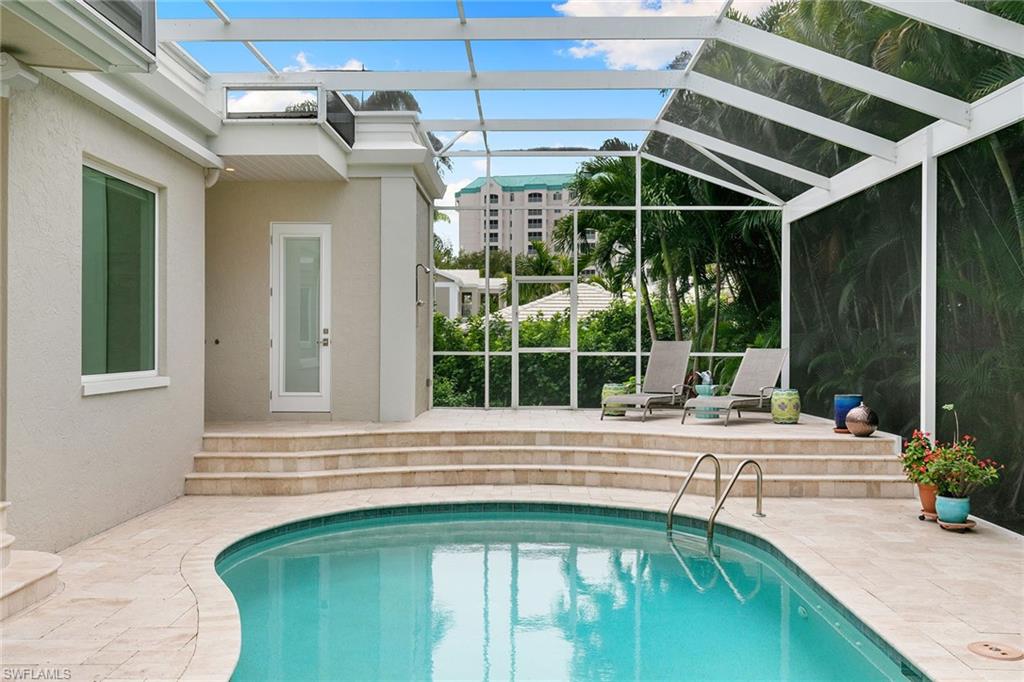 CHANTECLAIR MANOR - Residential