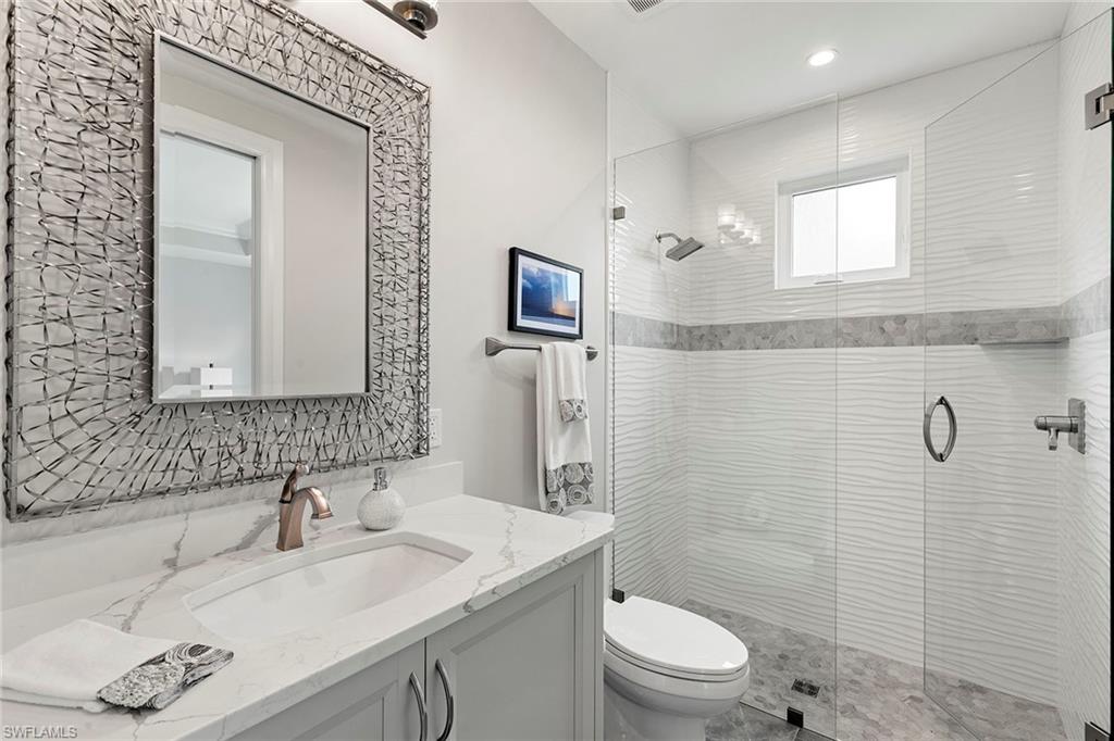 CHANTECLAIR MANOR - Residential