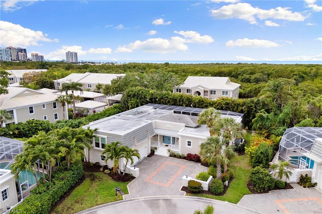 CHANTECLAIR MANOR - Residential