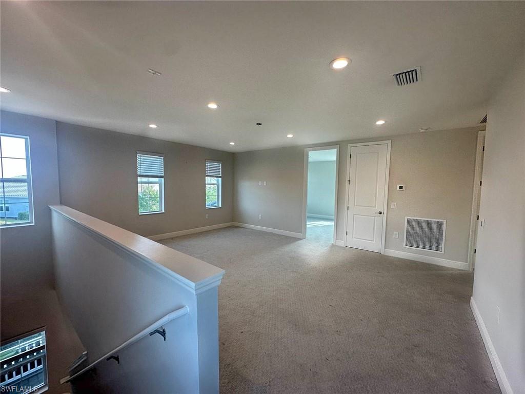 SKYSAIL - Residential