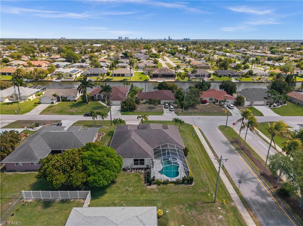 CAPE CORAL - Residential